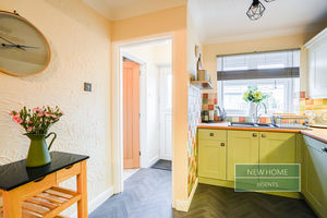 Photo 16- click for photo gallery